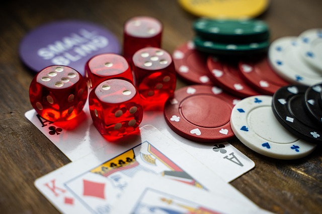 THE FASCINATION OF ONLINE CASINOS